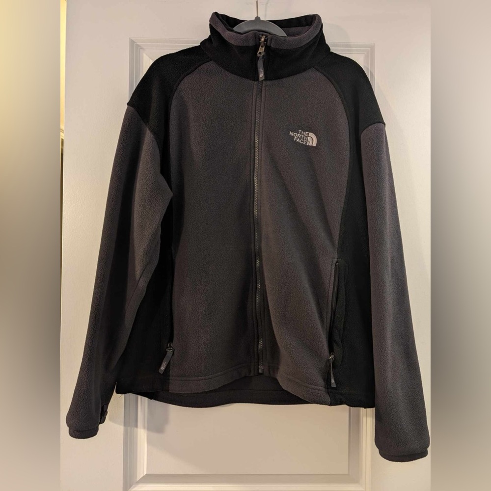The North Face Full Zip Fleece Jacket - Gray & Black - Gently Used - Sz M